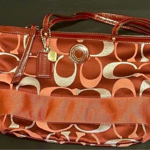 Coach Signature Tote